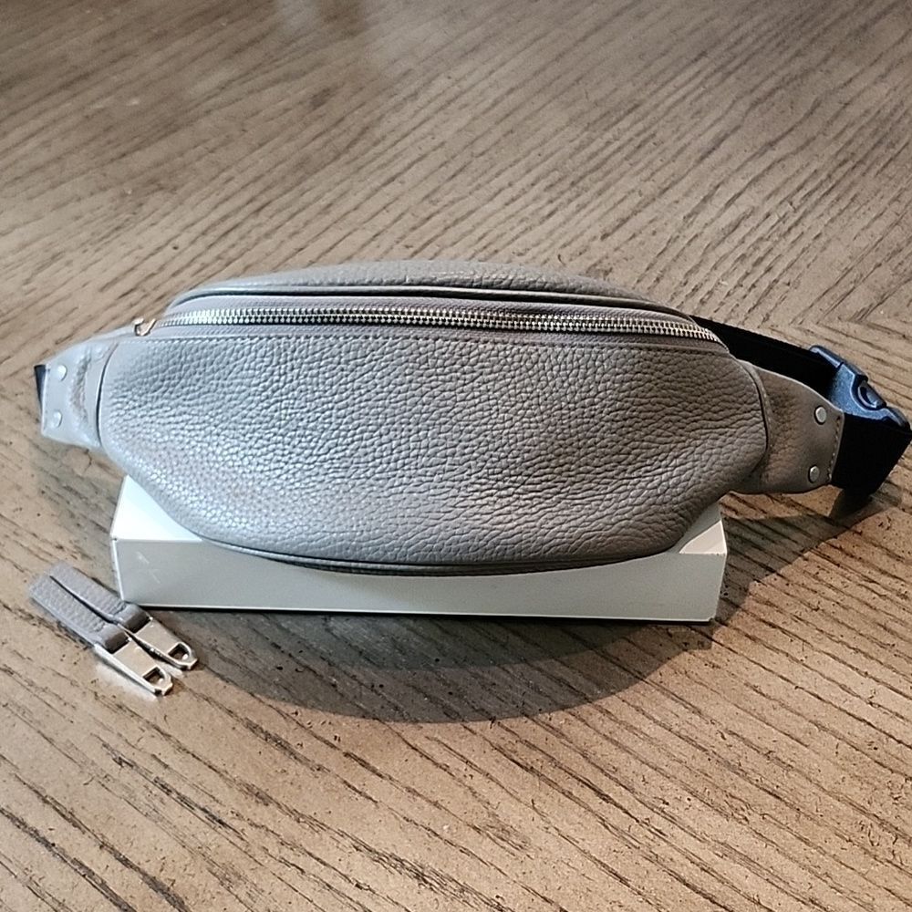 Gray leather pebbled belt bag Treasure & Bond